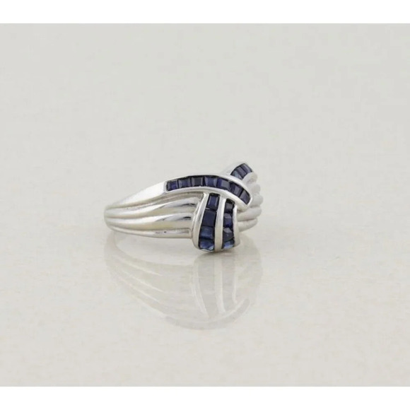 14k White Gold Natural Blue Sapphire Ring Size 7 - Picture 3 of 7